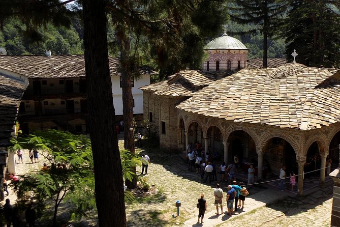 4 days: Monasteries in Bulgaria - Bachkovo and Arapovo: second-largest monastery plus a quieter feel