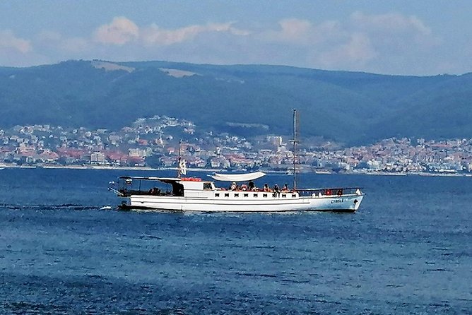 4-hour Boat Trip with Fishing, Lunch and Unlimited Drinks in Nessebar - Meeting at Old Nessebar, then heading out fast