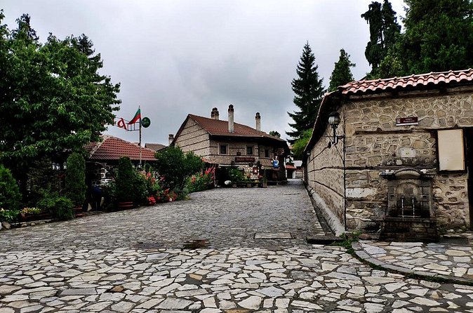 Audio Guide for All Bansko & Pirin Sights, Attractions or Experiences - The extra dialogue-style file: skip it if it is not your thing