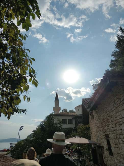 Balchik: 4-Hour Black Sea Cruise With Lunch and Drinks - Barbecue lunch and drinks while the boat anchors