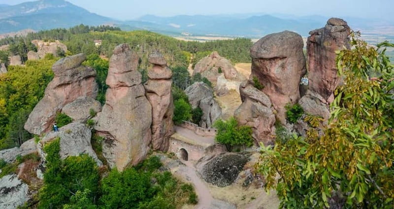 Belogradchik Rocks and Fortress from Sofia - Sofia to Belogradchik: how the 10-hour day fits together