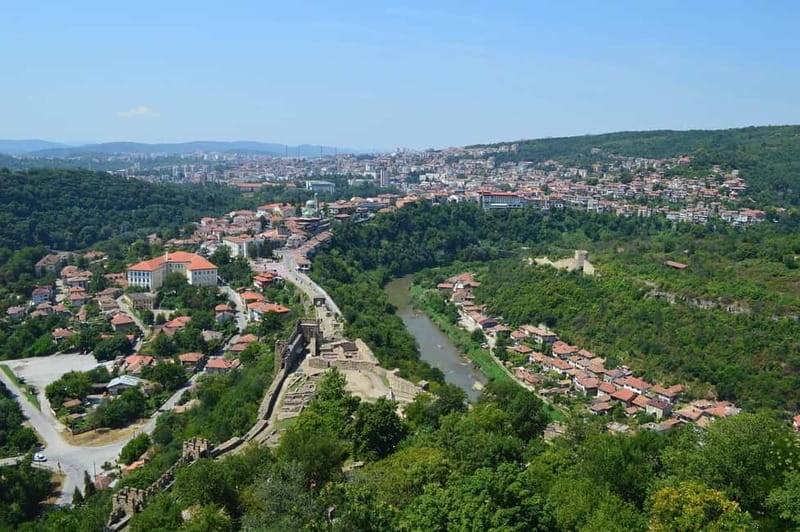 Bucharest DayTrip to Veliko Tarnovo:PREMIUM TOUR small group - Quick hits before you go