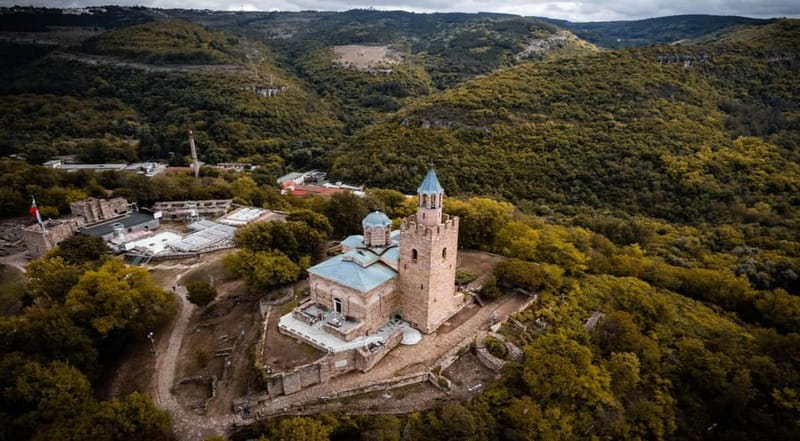 Bucharest DayTrip to Veliko Tarnovo:PREMIUM TOUR small group - Why Veliko Tarnovo and Arbanassi work so well together
