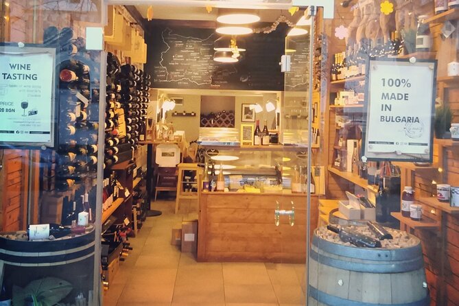Bulgarian Wine and Cheese Tasting - What the guide does with your attention