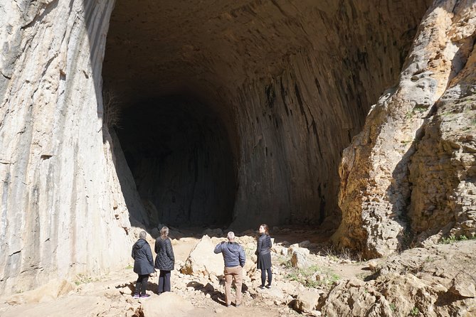 Day Tour: God's eyes cave, Saeva dupka cave & Glozehne monastery - Glozhene Monastery: A Rock Fortress With Big Panoramas