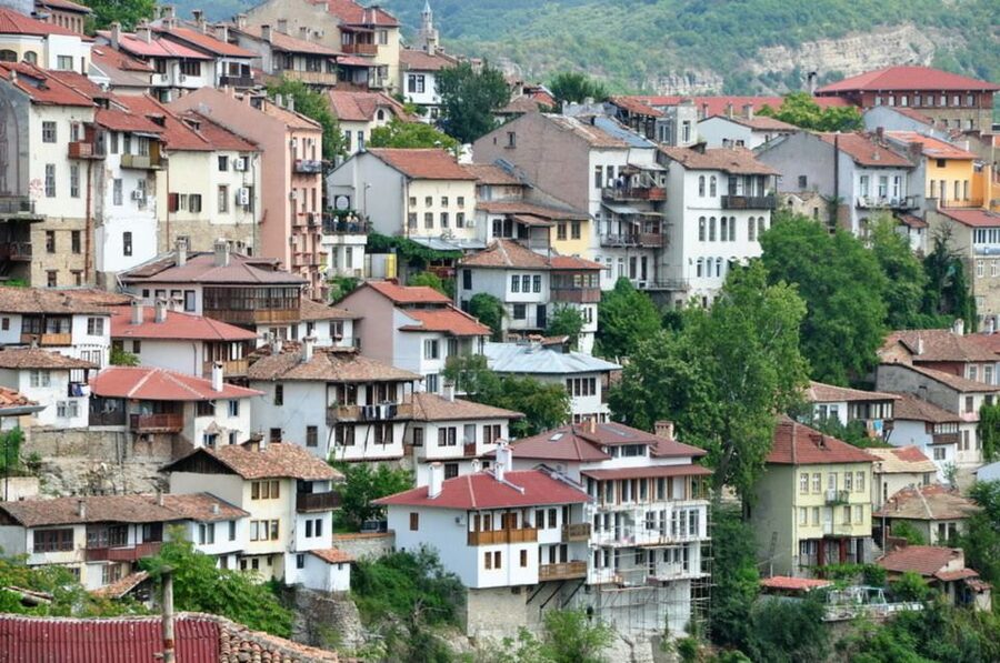 Day Trip to Bulgaria and Veliko Tarnovo from Bucharest - Should You Book This Trip