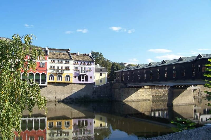 Devetaki, Krushuna & Lovech Tour - Lovech lunch time and what to do with your 1 hour