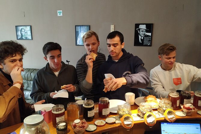 Enchanting Honey and Healing Tea Tasting - Key points at a glance