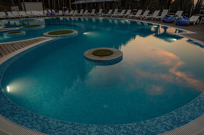 From Borovets: Thermal Pool Escape & Aqua Club Visit - What to bring to avoid a soggy, stressful day
