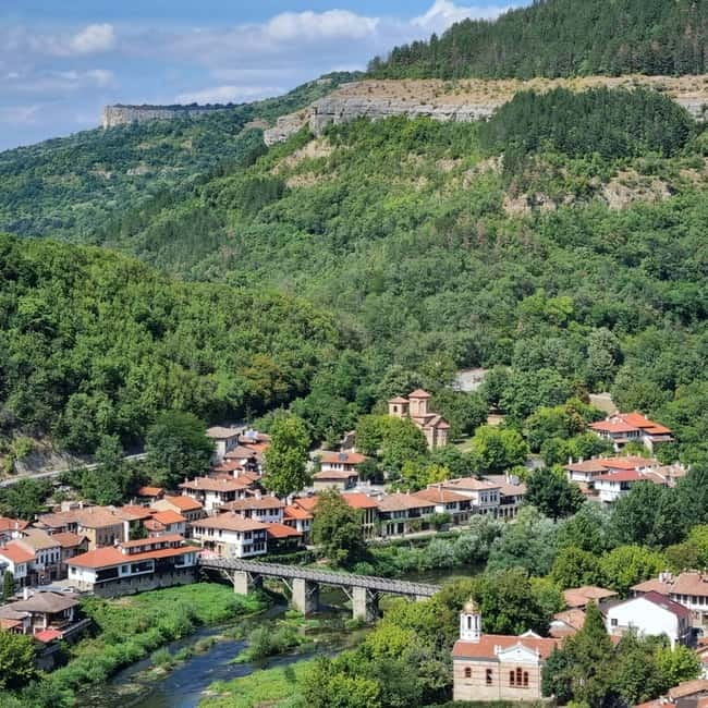 From Bucharest: Bulgaria & Veliko Tarnovo - Private Tour - Who should book this tour, and who should skip it