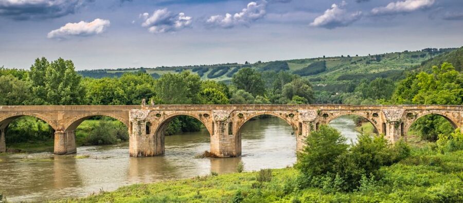 From Bucharest: Small Group Day Trip to Medieval Bulgaria - Key moments worth getting up for