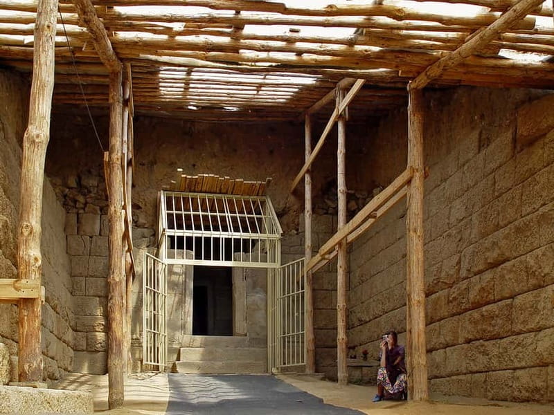 From Plovdiv: Koprivshtica and Starosel Thracian Tomb Tour - Koprivshtitsa: preserved houses and the independence story you can walk through