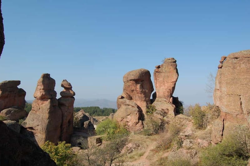 From Sofia: Belogradchik Fortress & Venetsa Cave 12 hrs Tour - The long drive from Sofia, and how to make it feel shorter