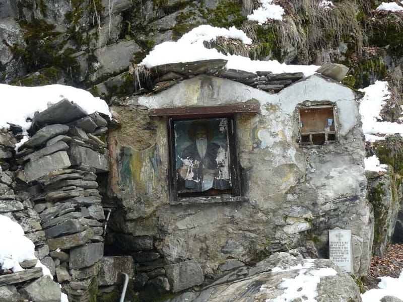 From Sofia: Rila Monastery & Optional St. Ivan Cave Day Tour - St. Ivan Rilski Cave option: the woods hike and what the cave feels like