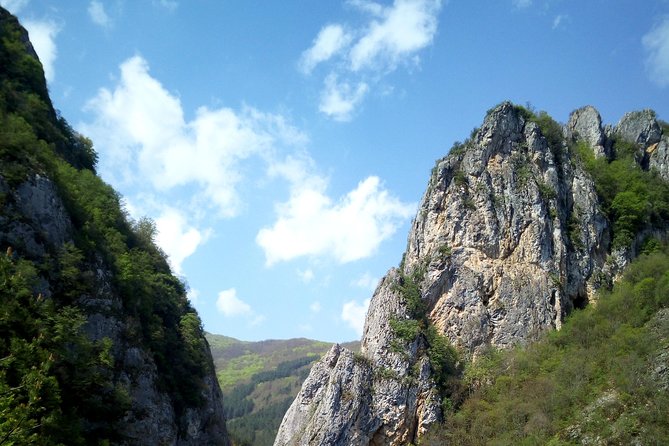From Sofia: The gorges of Trun and Dragovski stone trail - Key highlights at a glance