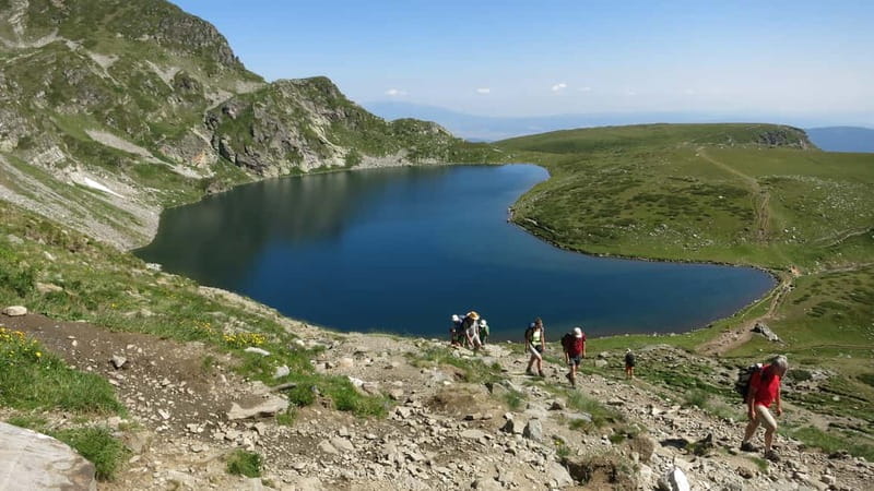 From Sofia: The Seven Rila Lakes Full-Day Hiking Tour - What to pack for knee-deep snow and sudden wind