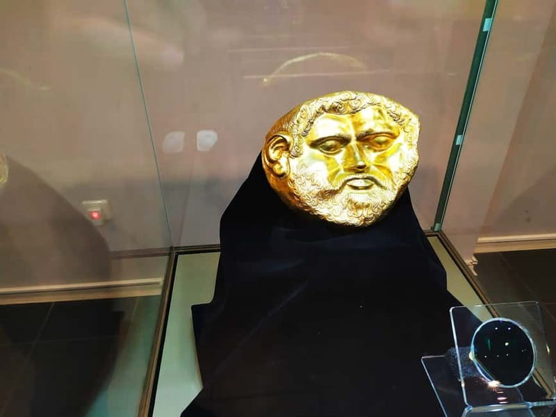 From Sofia: Valley of the Thracian Kings: Hidden Treasures - Tomb of Seuthes III (Golyama Kosmatka), architecture plus a big haul of finds