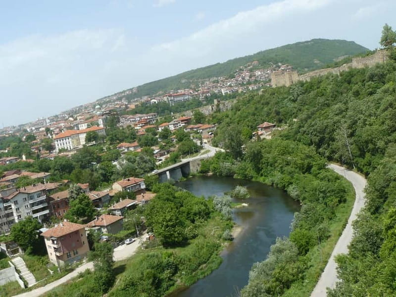 From Sofia: Veliko Tarnovo & Arbanassi 12 hrs Day Tour - Tsarevets hill-fortress: the main stage for the story