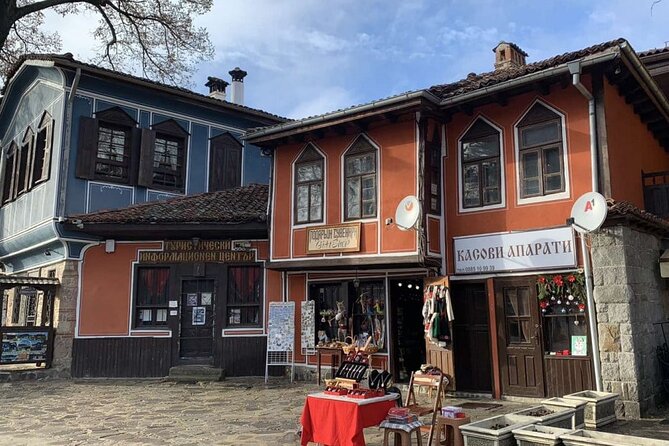 Full-Day Paragliding Guided Adventure with Lunch in Koprivshtica - What You’ll See: Thracian Valley and Balkan Mountain Views