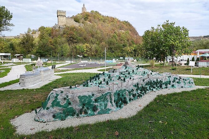 Guide and Entrance for the Mini Bulgaria Park near Veliko Tarnovo - Who Should Book This Mini Bulgaria Experience?