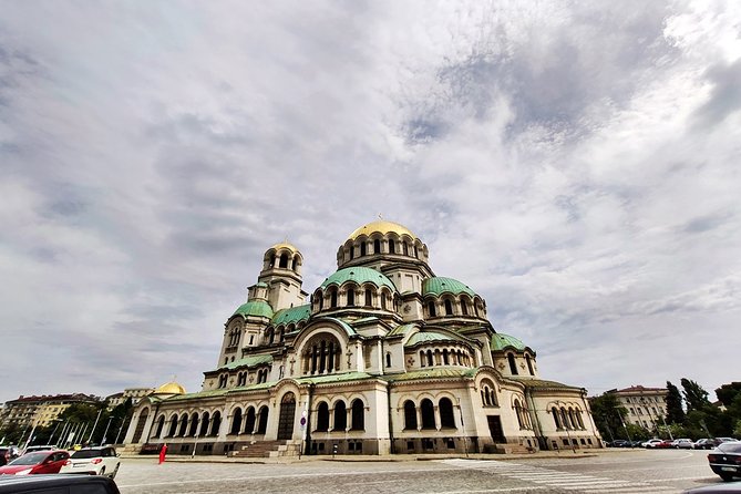 Guided Visit to Alexander Nevsky Cathedral - Your 1 to 2 hour cathedral game plan (what the visit feels like)