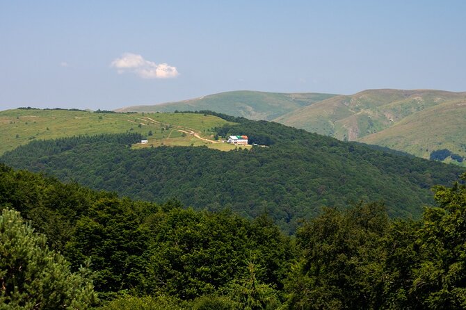 Hike in The Central Balkan National Park - Key points before you lace up