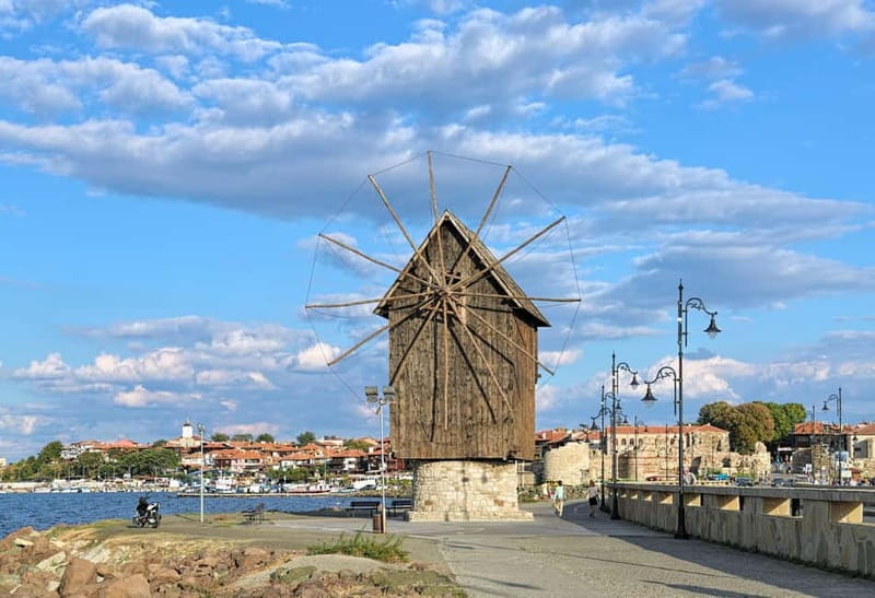Nessebar: Guided Tour in English with Wine Tasting - The Winery Stop: 4 Wines, 4 Finger Foods, and Bulgarian Winemaking