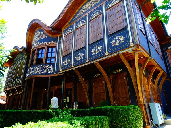 Plovdiv and Perushtitsa Day Trip with Wine Tasting from Sofia - Perushtitsa and the Red Church: why this stop matters