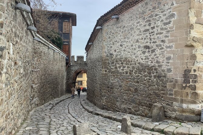 Plovdiv: Old Town Self-Guided Audio Tour - Old Plovdiv highlights, stop by stop (what to look for)