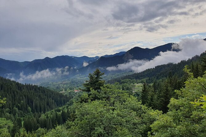 Private 4x4 Experience in the Rhodopes with Ostrich Farm Visit - Smolyan meeting point and timing: where the day starts and ends