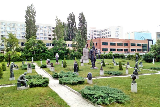 Private Communist Sofia Walking Tour - Stop 5: The Mound of Brotherhood, a short stop with a big message