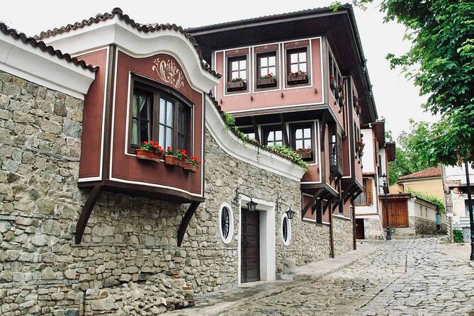 Private Day Tour to Plovdiv with Traditional Lunch - The Longest Pedestrian Street in Europe: Lunch, Then Shopping Time