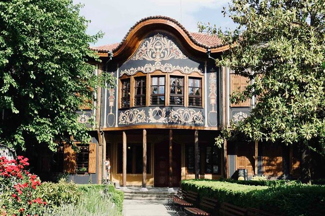Private Day Tour to Plovdiv with Traditional Lunch - Plovdiv Old Town in 2 Hours: How the Eras Fit Together