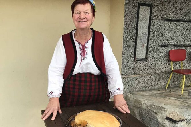 Private Experience Traditional Food Culture in Bansko - The Bansko and Rila stops in a tight 2-hour flow