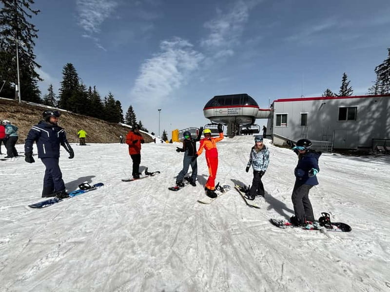 Private-(group) ski or snowboard lessons in Borovets - Duration and pacing: getting results in 2 hours without burning out