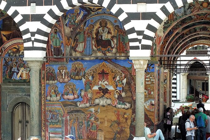 Private tour to Rila monastery, Wine degustation, Boyana church - When a guide makes the difference (and how to pick your moment)