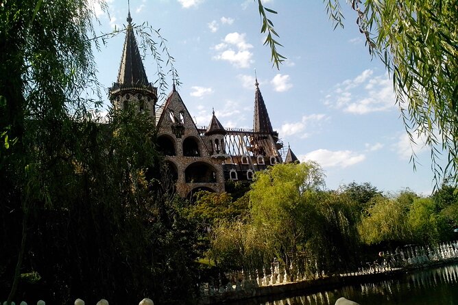 Ravadinovo Castle Unseen - Sea resort town and coastal stops you can actually use