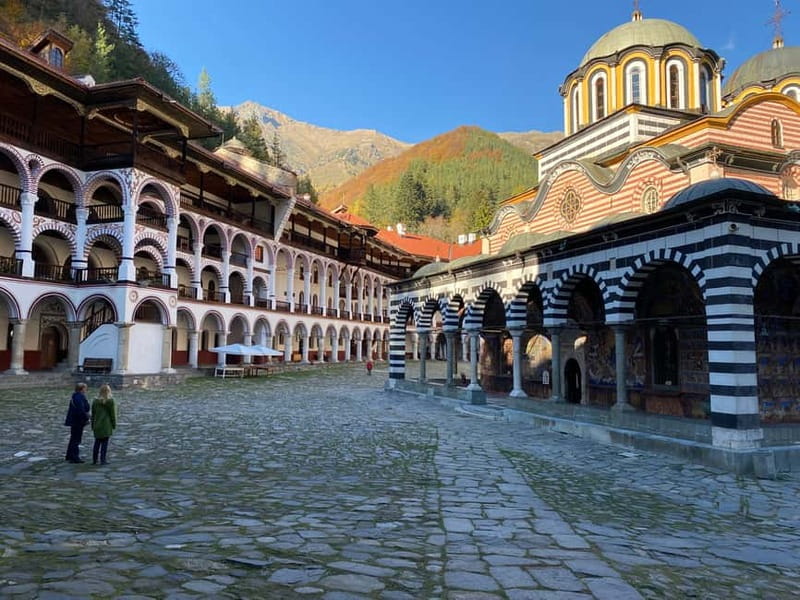 Rila Monastery: Complex Smartphone Audio Guide - How the smartphone audio guide works, step by step