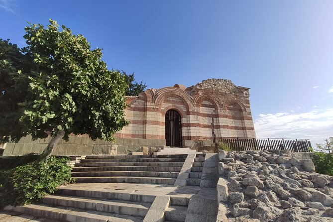Self-Guided Off the Beaten Track Tour in Nessebar - Meeting point in Staria Grad, and why the start matters