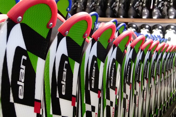Ski and Snowboard equipment rental in Bansko - Value and Price: Is $18.14 a Good Deal?