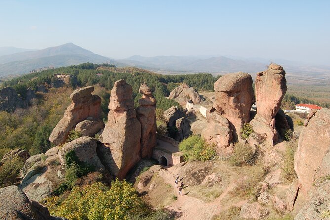 Small Group Tour to Belogradchik Fortress&Venetsa Cave from Sofia - Who should book this Belogradchik and Venetsa day trip?