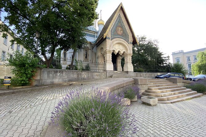 Sofia Audio guide Tour offers available in 7 languages - Your walking route: a circular loop with built-in flexibility