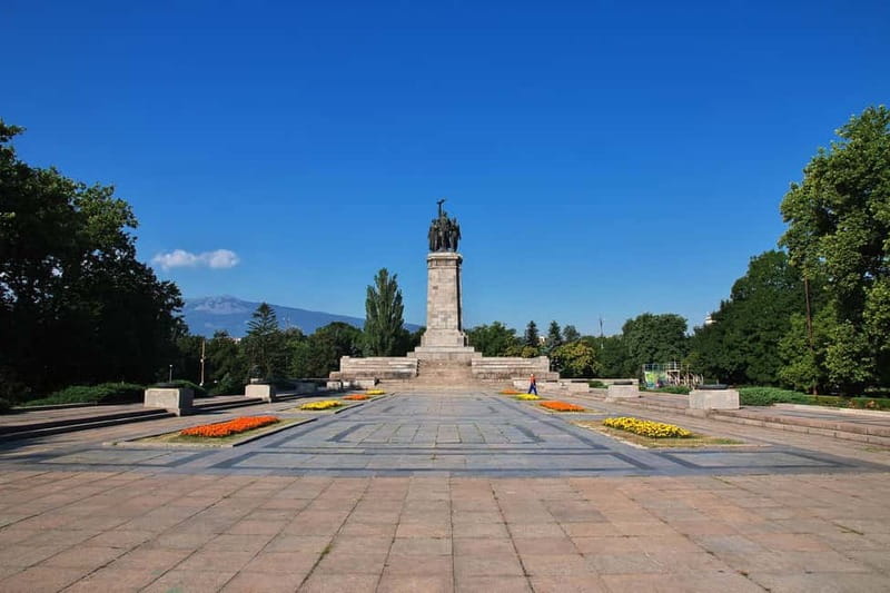 Sofia: Express Walk with a Local in 60 minutes - Who this tour is best for