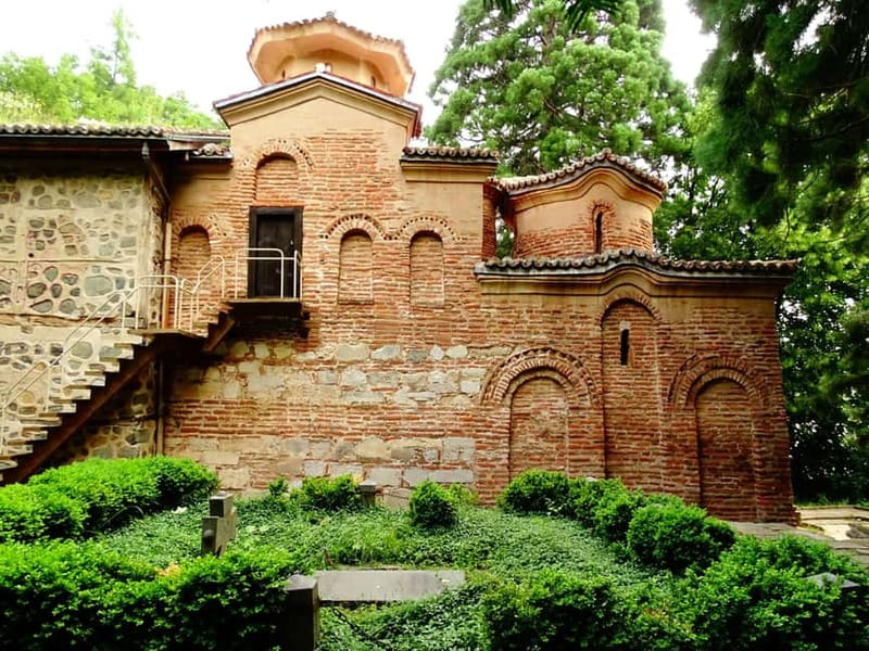 Sofia Full-Day Sightseeing Tour with Transport - Orthodox landmarks with onion domes: St Nedelya and the city’s spiritual look