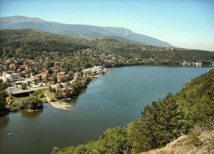 Sofia, Pancharevo lake+Iskar river, guided. Pick up drop-off - A short car ride into the mountain, then back to Sofia
