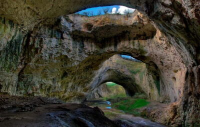 Saeva Dupka, Devetashka and Prohodna Cave Day Tour