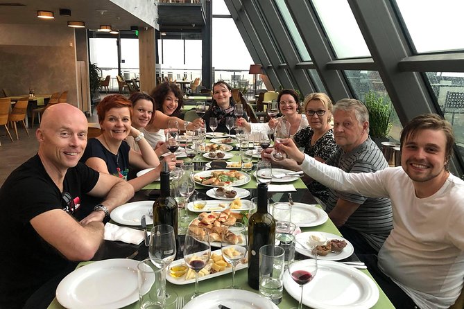 Sofia Wine Walk - Weather, venue changes, and what to pack for a walk tour