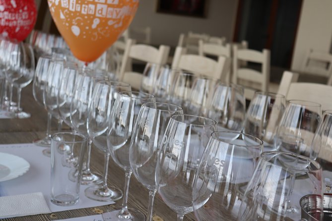 Special History And Wine Tour including Wine Tasting - Seasonal bonus: lavender aroma sampling in June and July