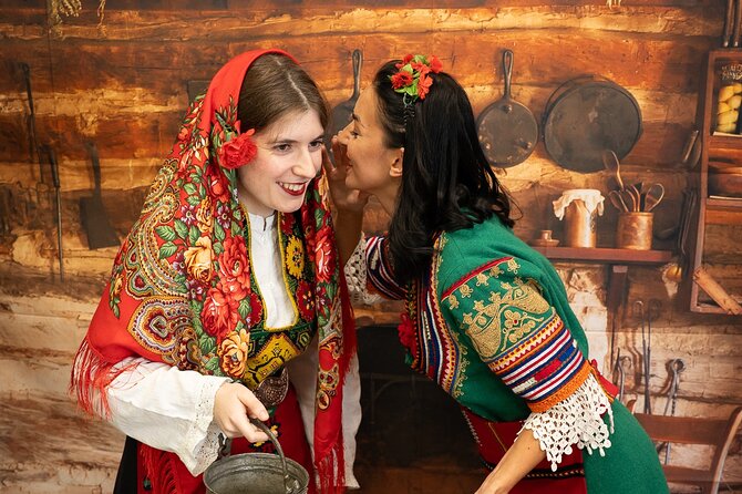 Take a photo with traditional Bulgarian costumes - Key highlights you should care about