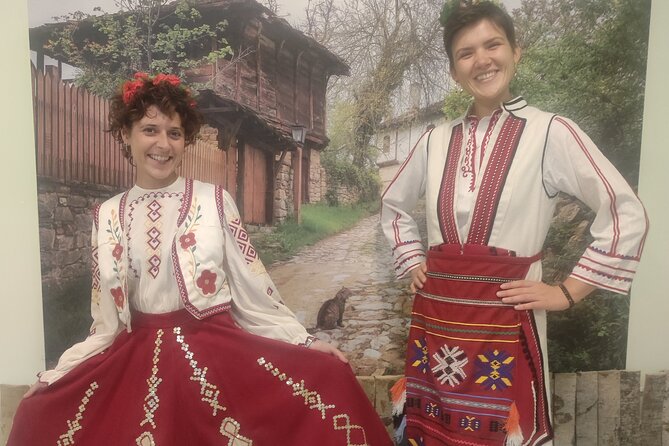 Take a photo with traditional Bulgarian costumes - Who should book this costume photo shoot in Sofia